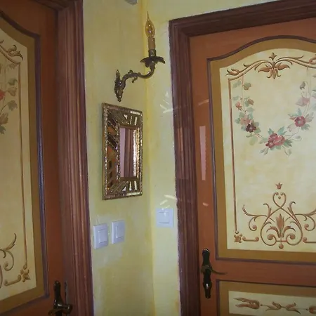 De Charme Sur Les Remparts * 埃圭斯海姆